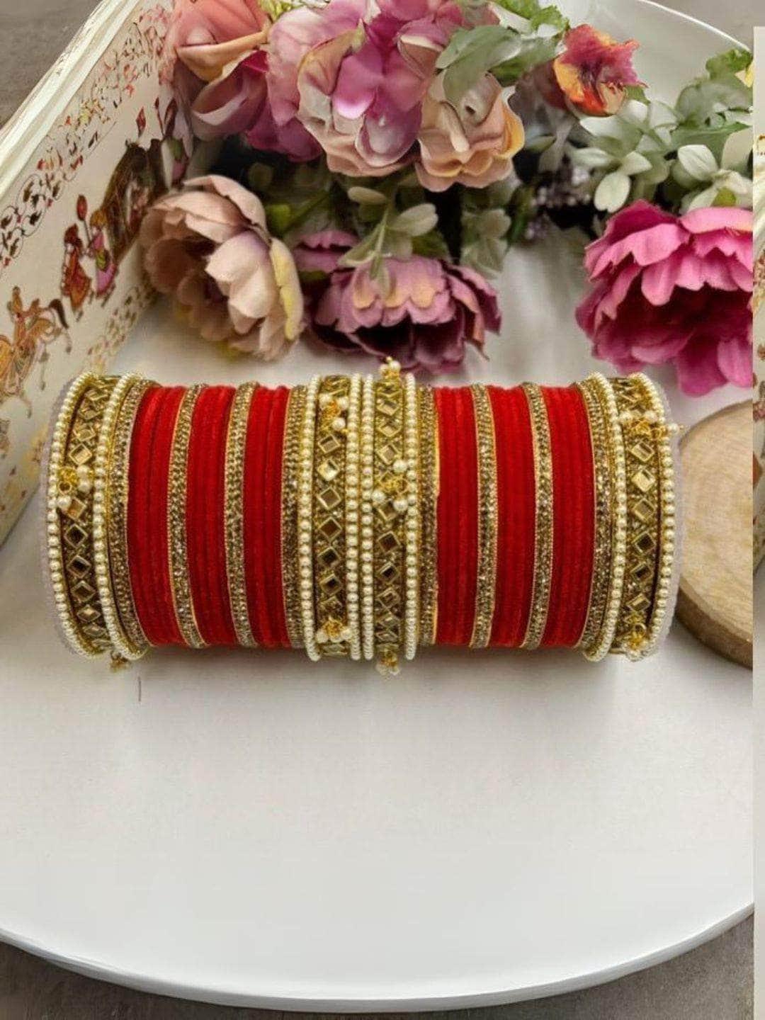 Ishhaara Premium Velvet Chooda
