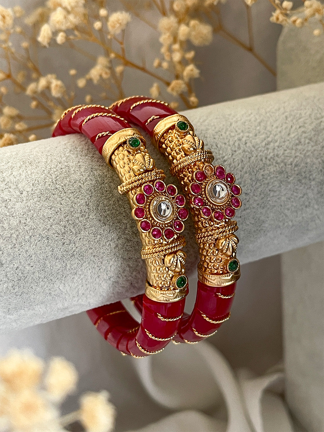 Ishhaara Red Rajwadi Traditional Bangles