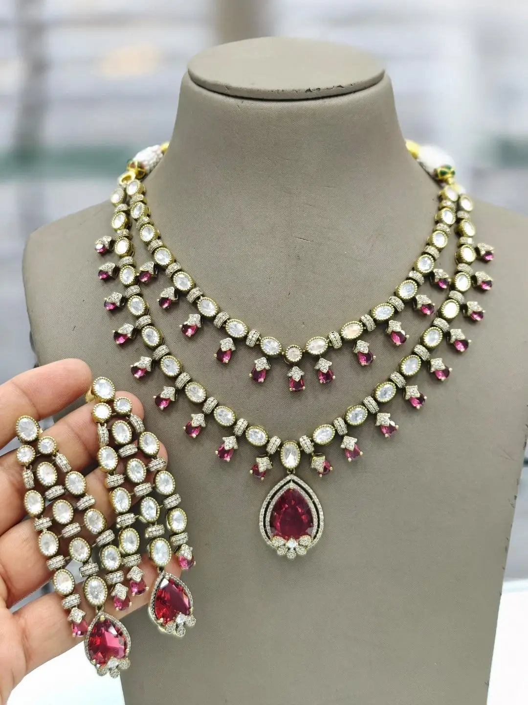 Ishhaara Red Royal Victorian Tear Drop Double Layer Neckpiece