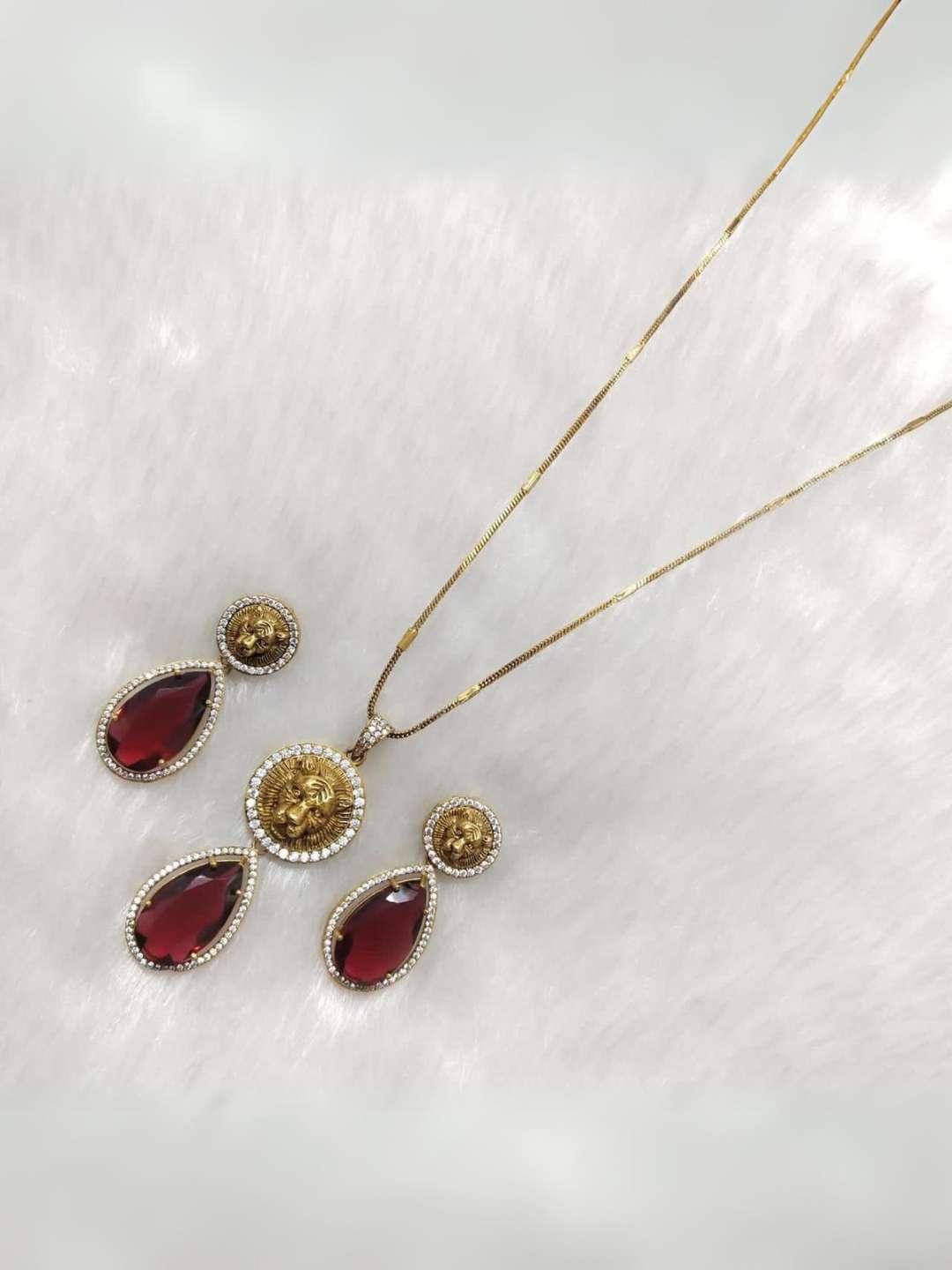 Ishhaara Red Sabyasachi Inspired Dropstone Pendant Necklace