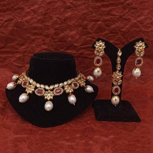 Ishhaara Red Simple Kundan Big Pearl Necklace Earring And Teeka Set