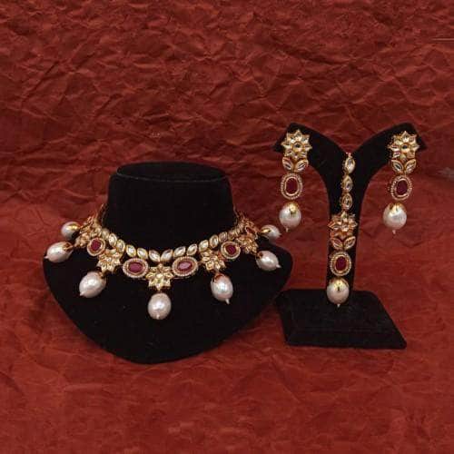 Ishhaara Red Simple Oval AD Kundan Necklace Earring And Teeka Set