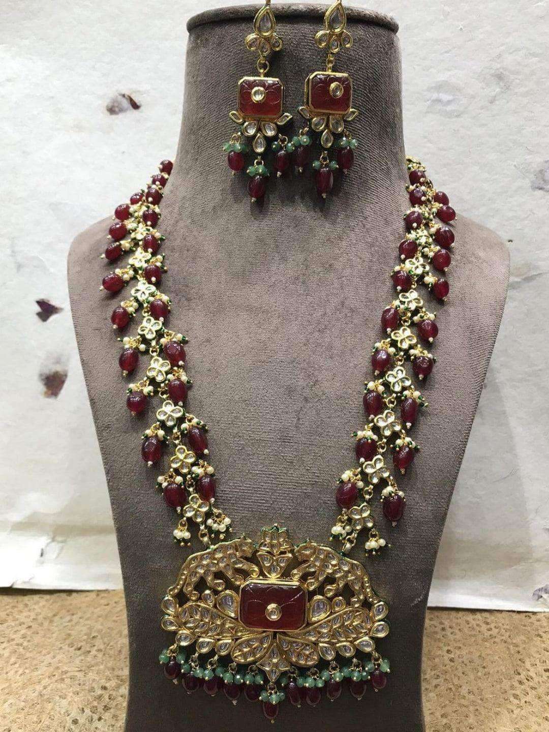 Ishhaara Tiger Motif Kundan Haar
