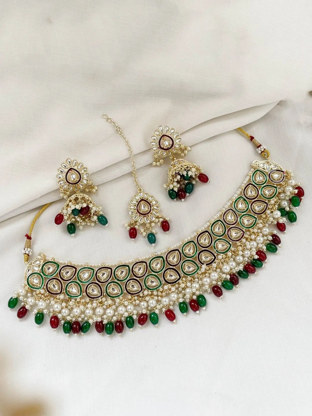 Ishhaara Red Traditional Drop Shaped Kundan Choker Necklace