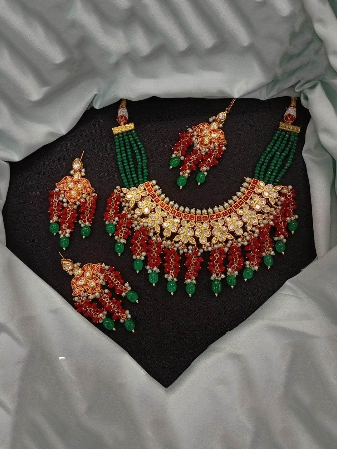 Ishhaara Vali Gleam Necklace Set