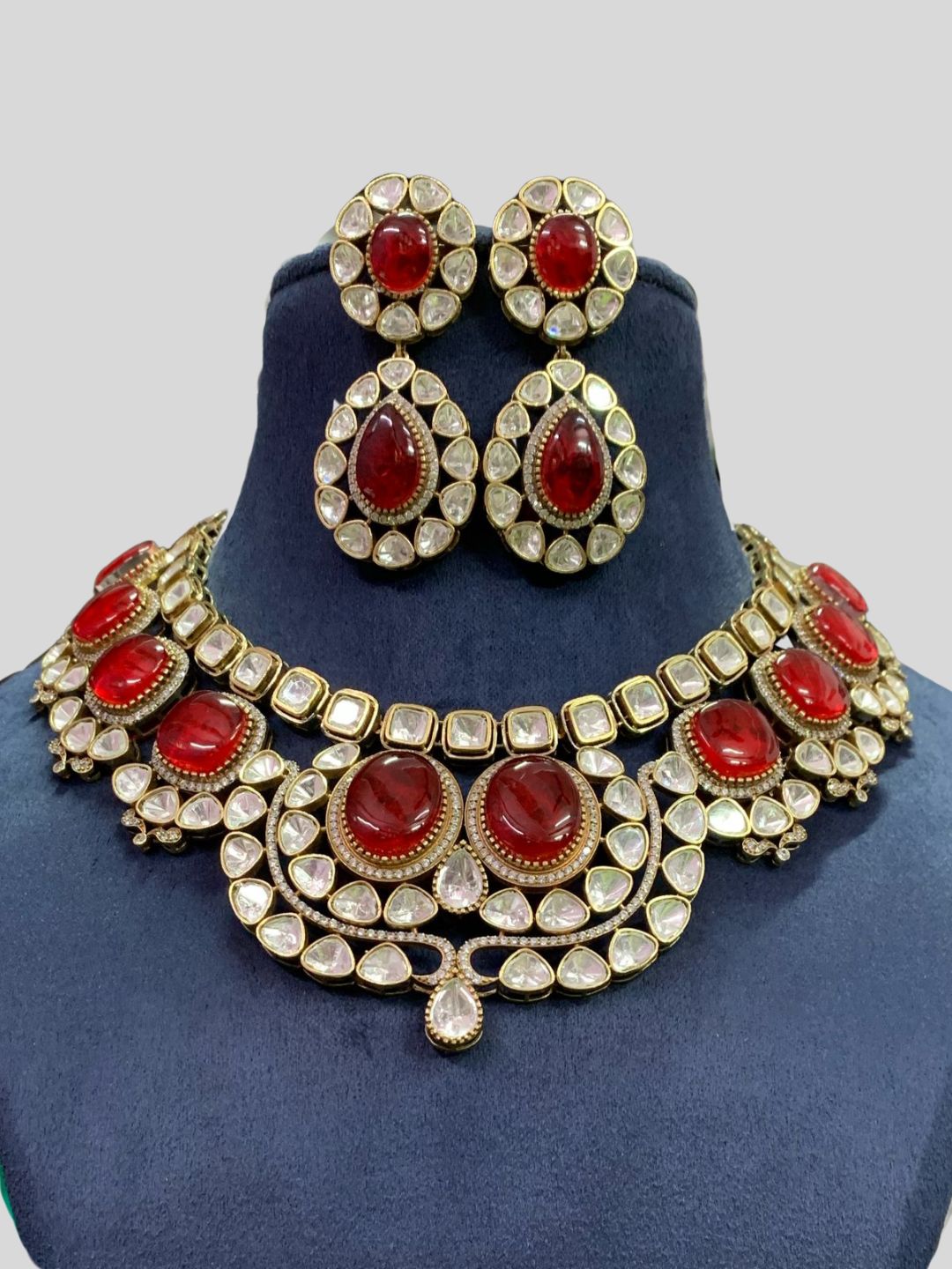 Ishhaara Red Victorian Fusion Necklace