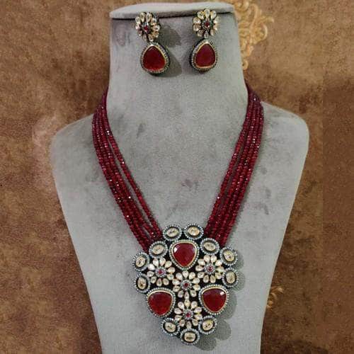 Ishhaara Red Victorian Precious Pendant Necklace Set