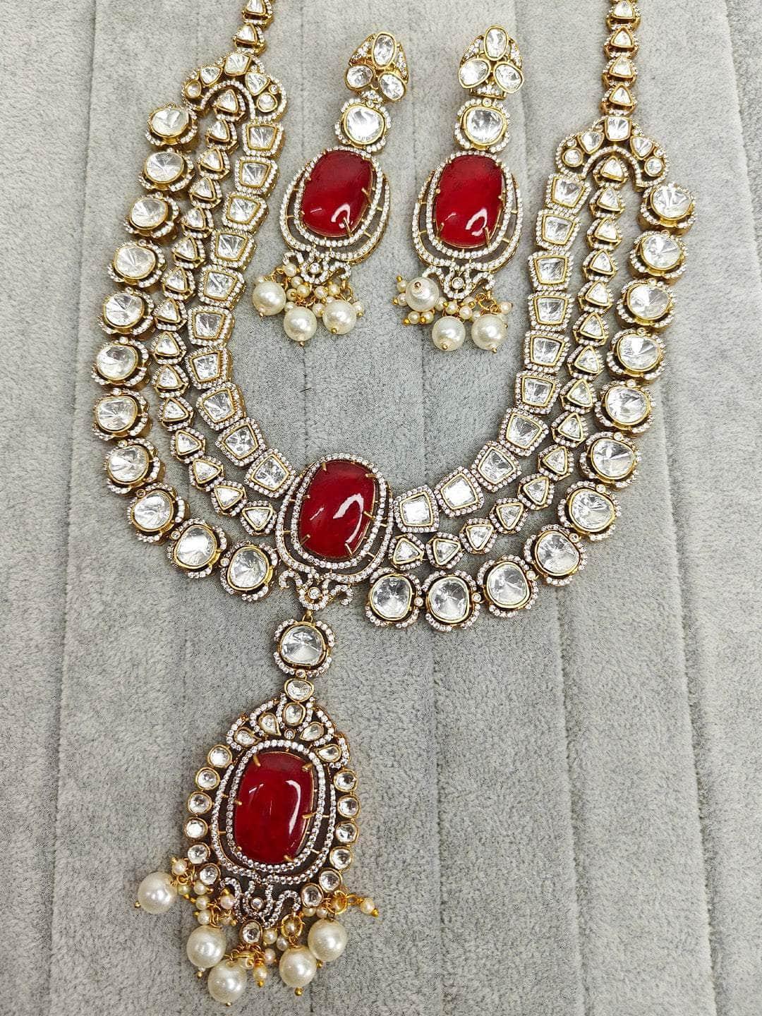 Ishhaara Victorian Vintage Necklace Earrings Set