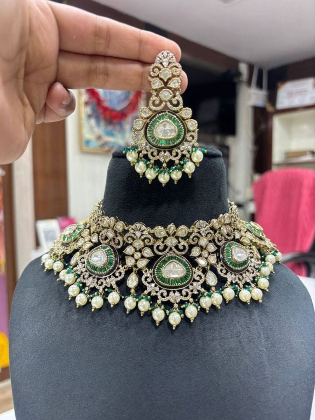 Ishhaara Regal Kundan Bridal Jewellery Set