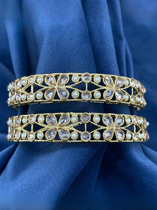 Ishhaara Reverse Ad Stone Bangles