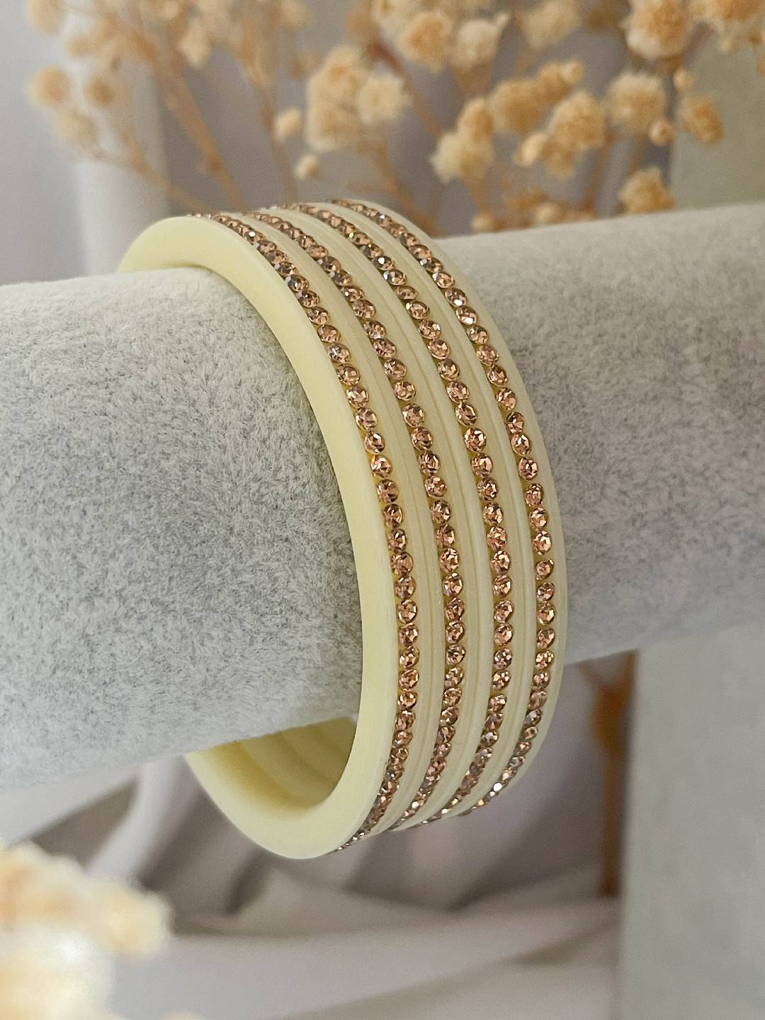 Ishhaara Rhinestone Vintage Bangles