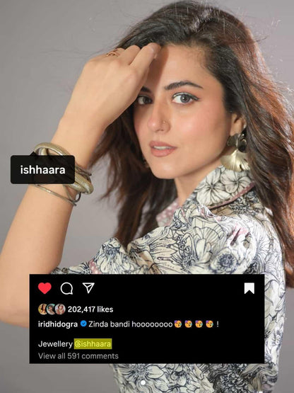 Ishhaara Ridhi Dogra In Triple Layer Wrap Stretchable Bracelet