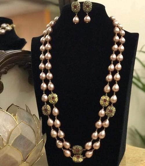 Ishhaara Baroque Antique Bead Set