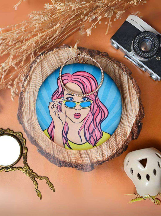 Ishhaara Round Clutch With Quirky Girl Print