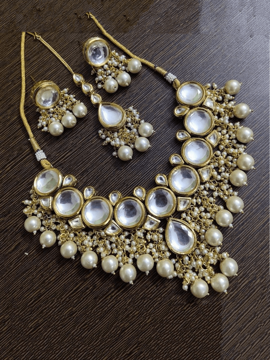 Ishhaara Round Coral Drop Pearls Necklace Set