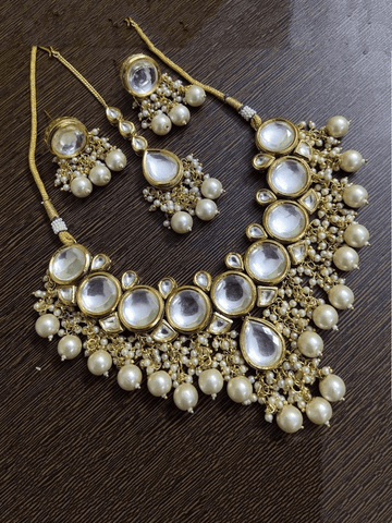 Ishhaara Round Coral Drop Pearls Necklace Set