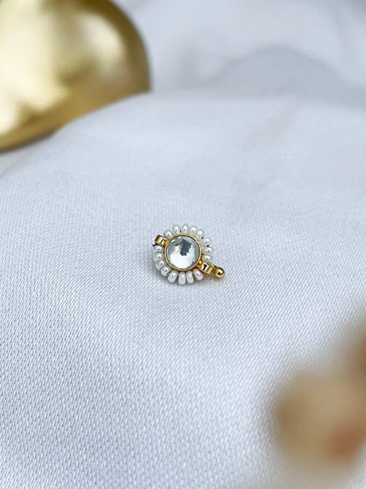 Ishhaara Round Kundan Studded Nath