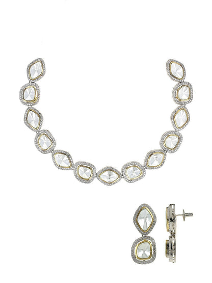 Ishhaara Round Shape Kundan Choker Necklace