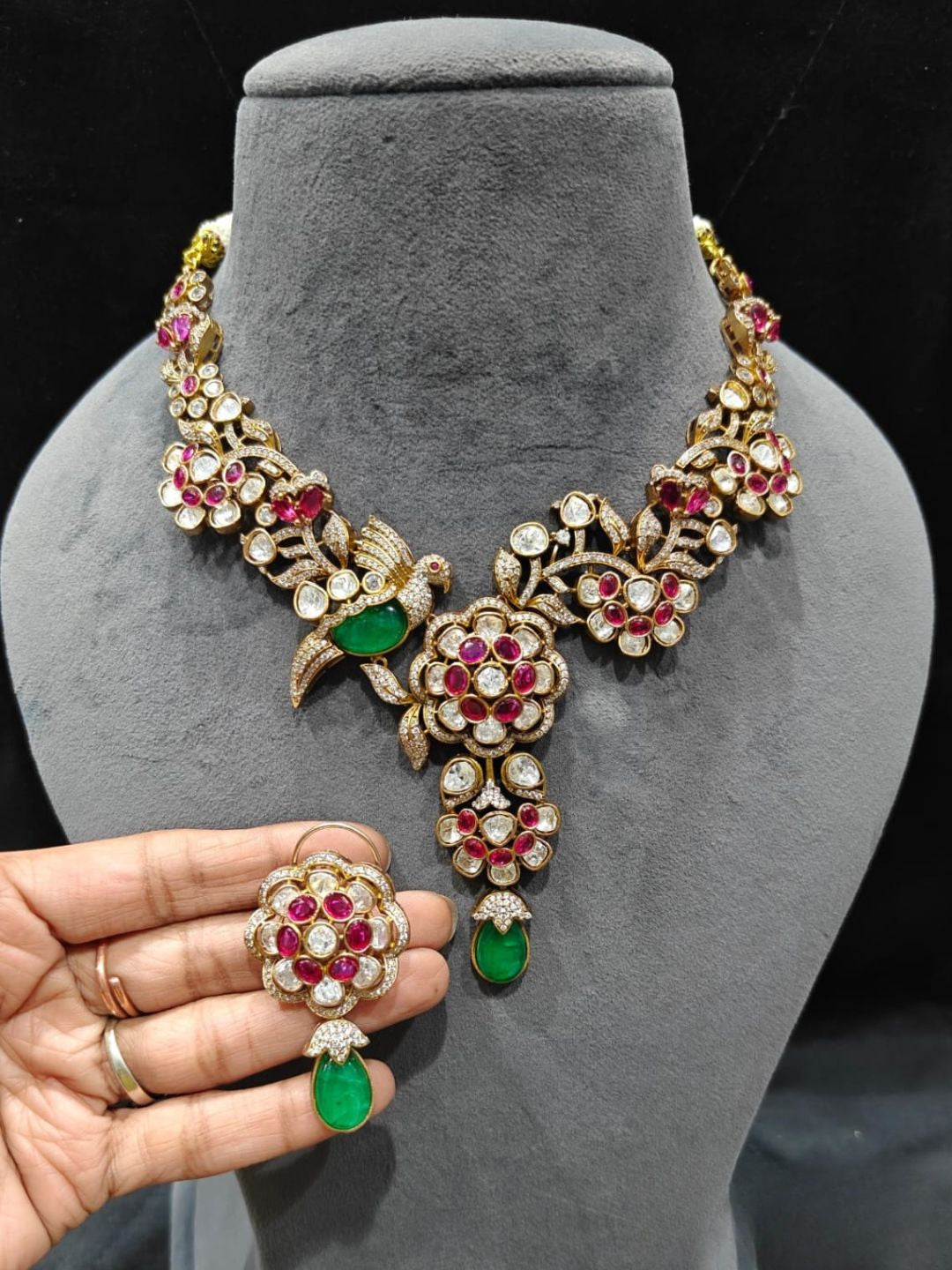 Ishhaara Royal Elegant Victorian Kundan Necklace