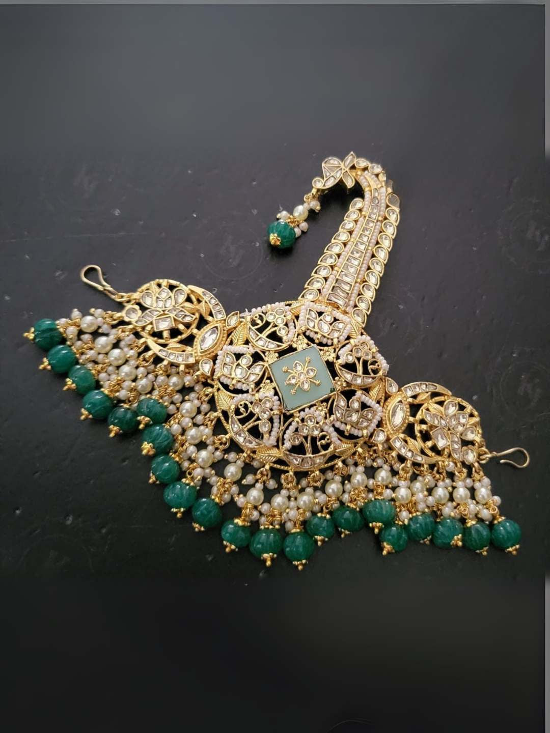 Ishhaara Royal Kilangi Brooch