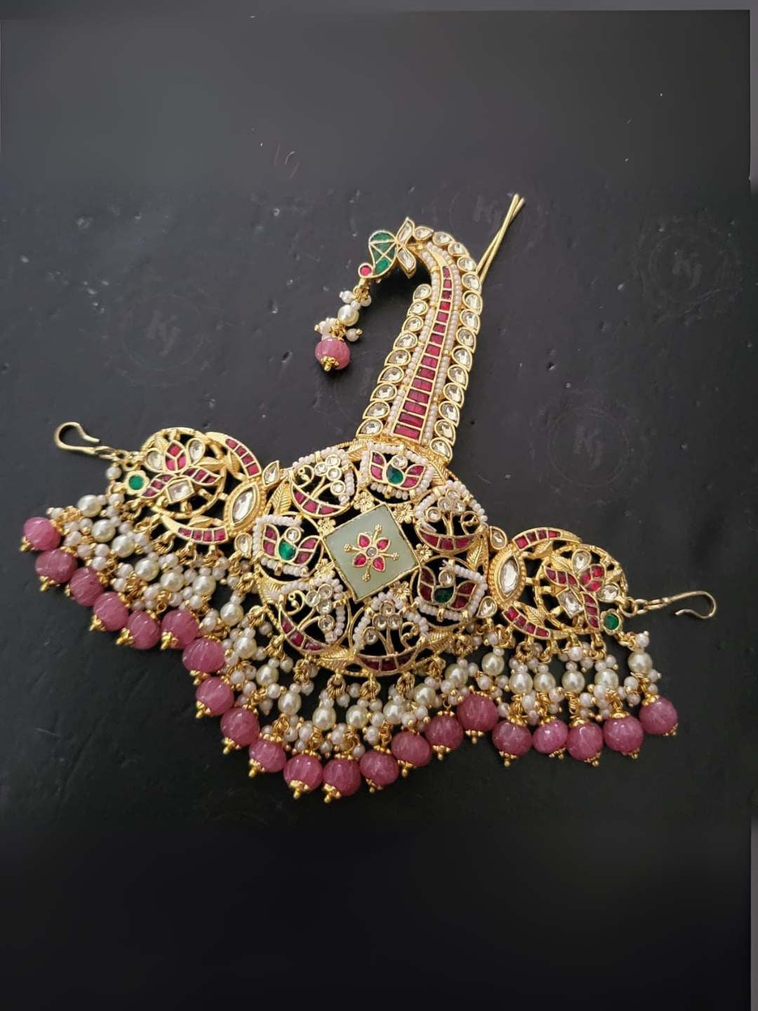 Ishhaara Royal Kilangi Brooch