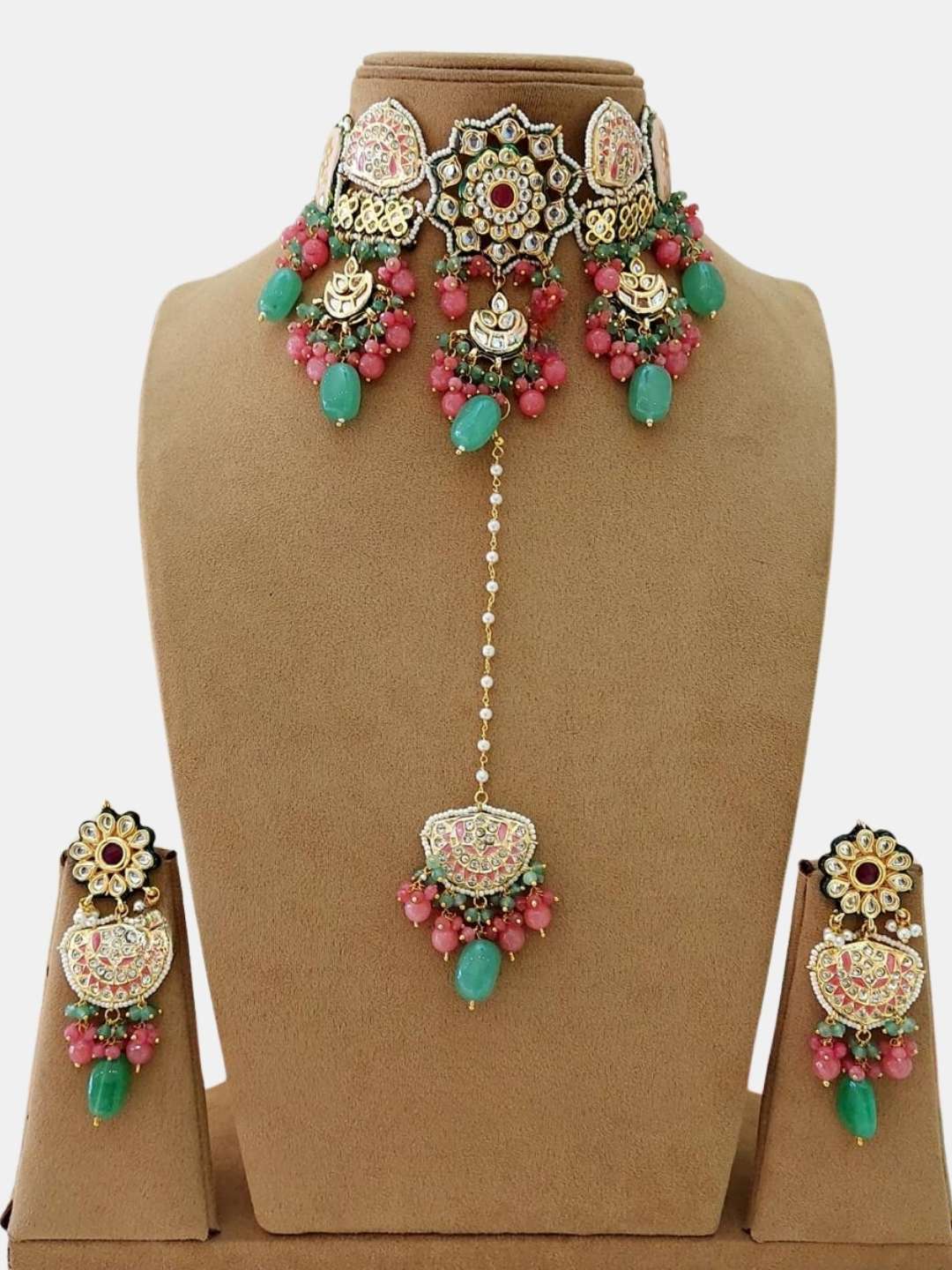 Ishhaara Royal Radiance Kundan Choker Necklace