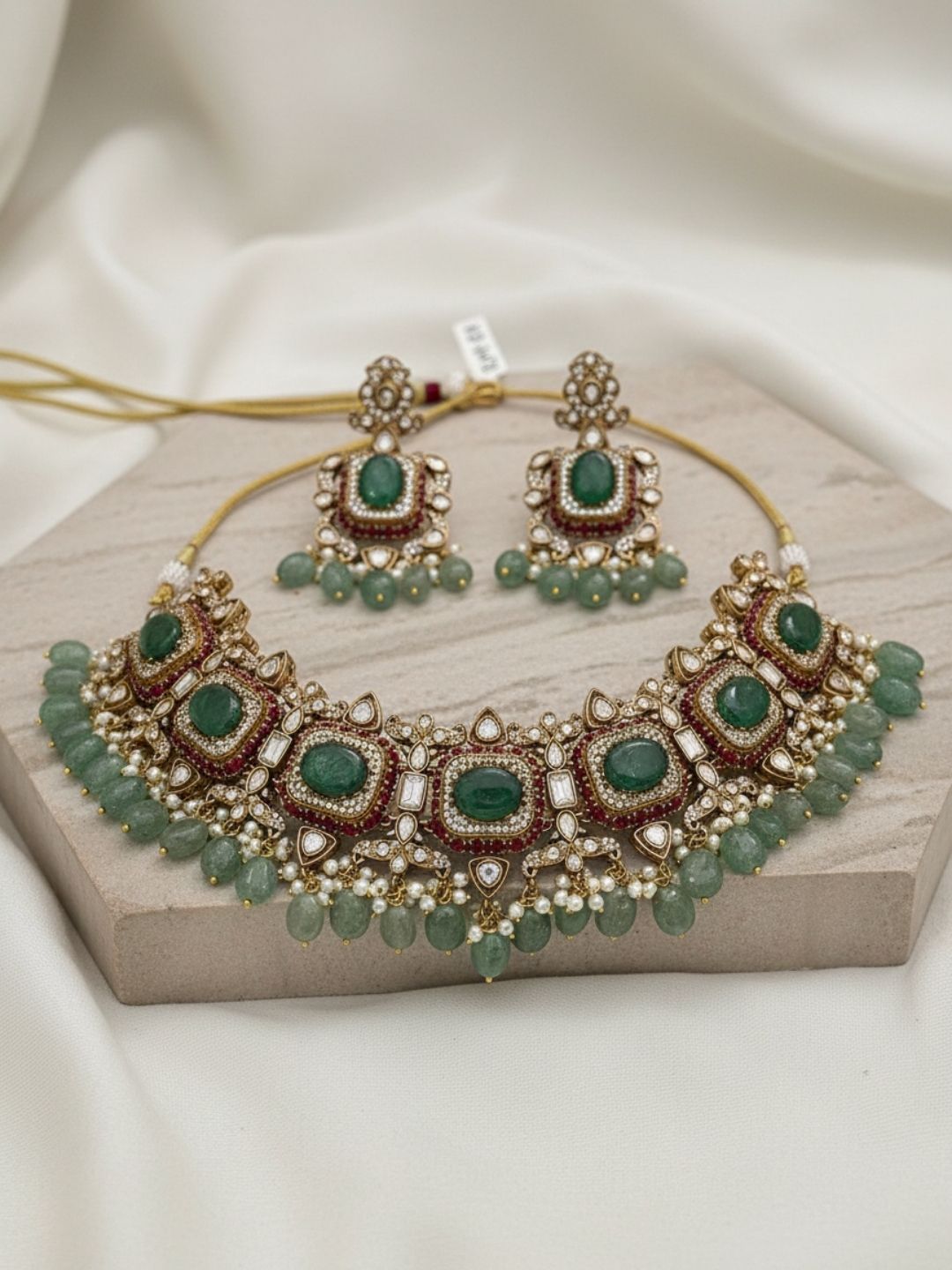 Ishhaara Ruby Emerald Necklace