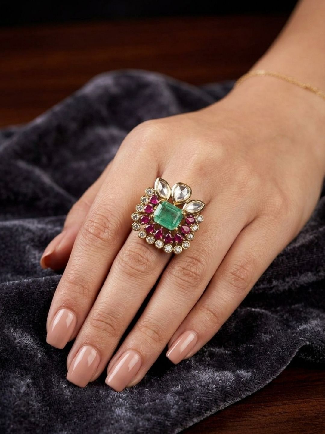 Ishhaara Ruby Emerald Ring