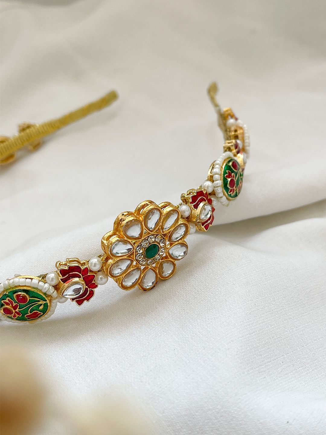 Ishhaara Ruby Eyed Traditional Hairband