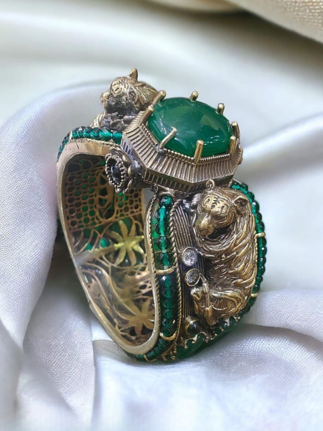 Ishhaara Sabyasachi Inspired Bengal Tiger Doublette Stones Broad Kada