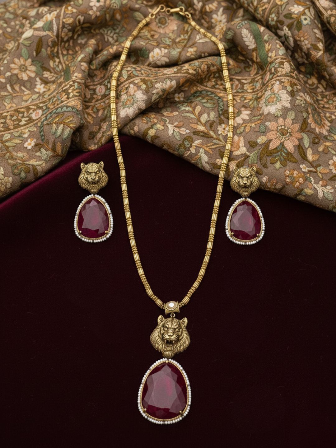 Ishhaara Sabyasachi Inspired Premium Pendant Set