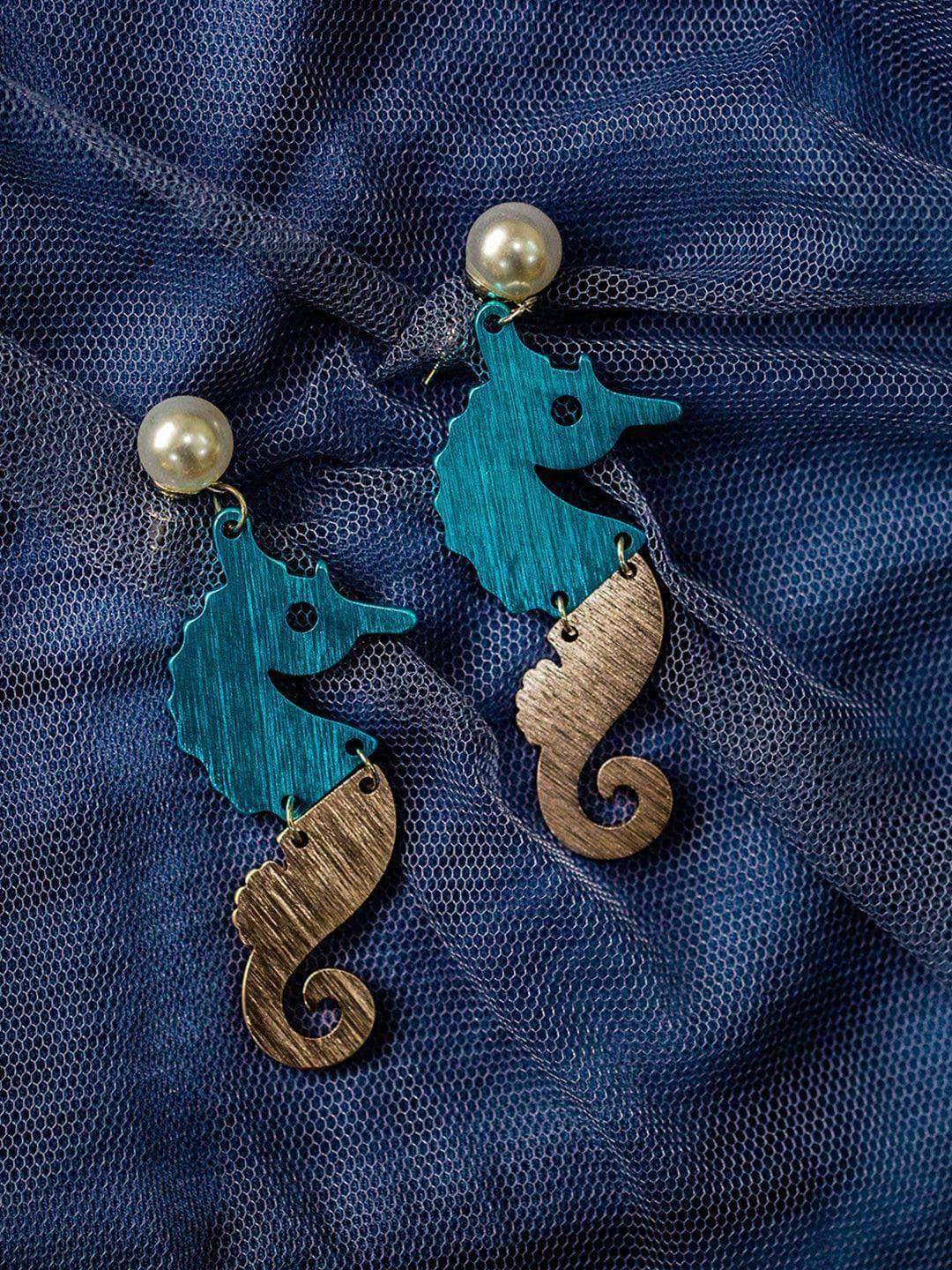 Ishhaara Sea Horse Earrings Blue
