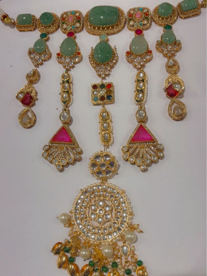 Ishhaara Semiprecious Stone Studded Hair Jwellery