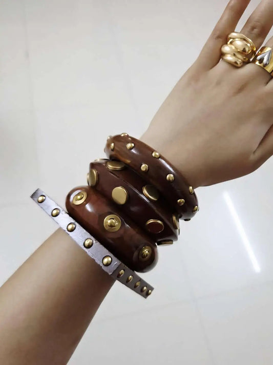 Ishhaara Set Of Four Handcrafted Wood Bangles