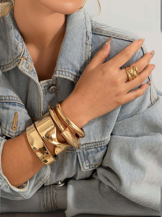 Ishhaara Set Of Four Handcuff And One Ring