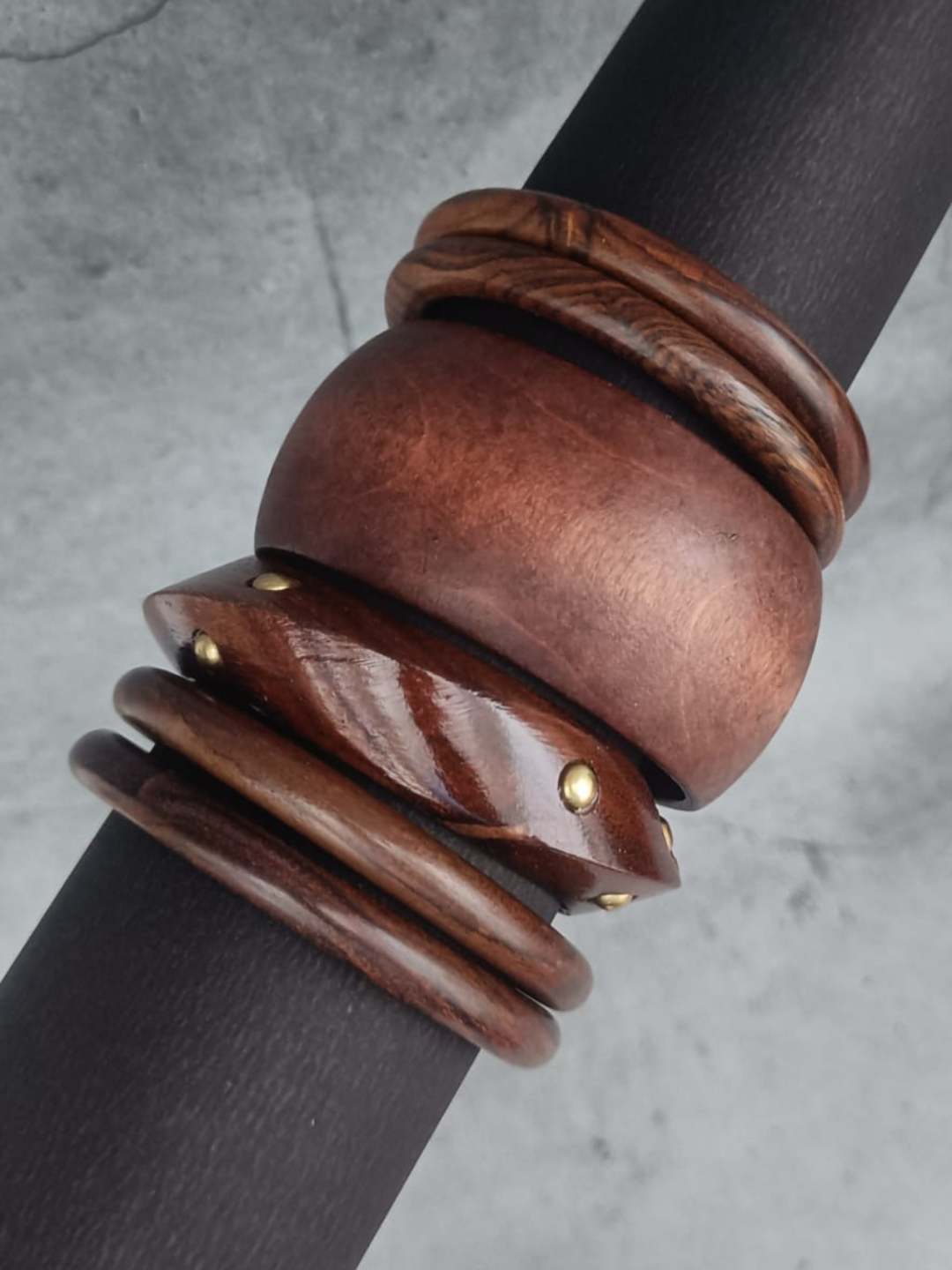 Ishhaara Set Of Six Wodden Bangle Stack