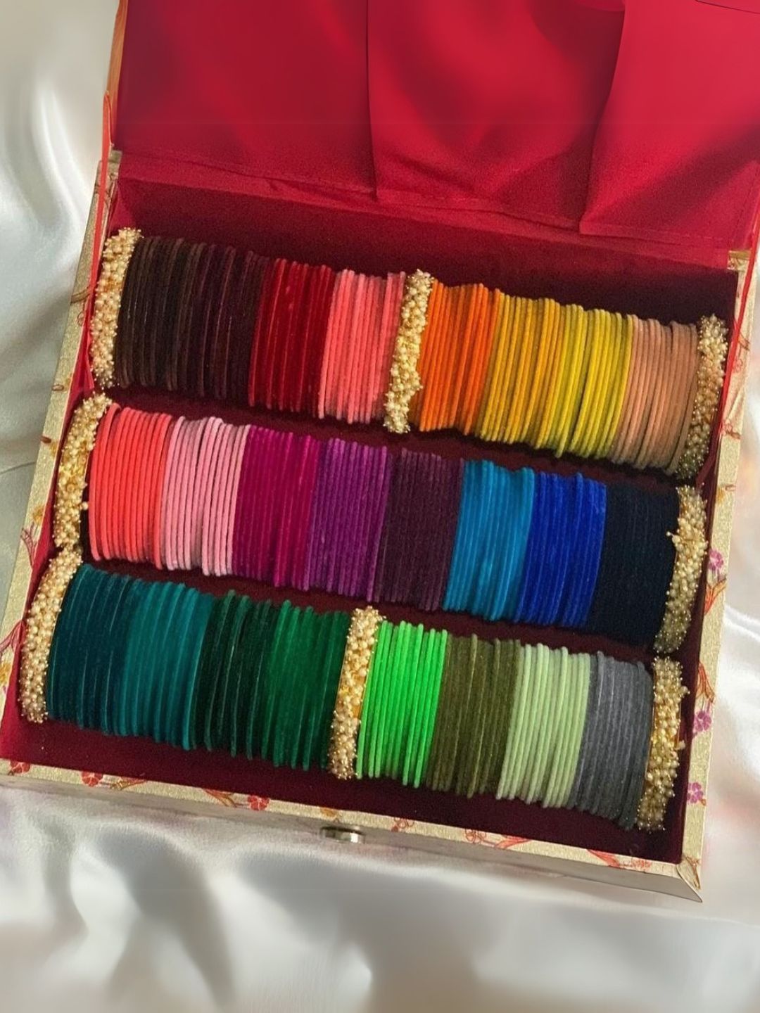 Ishhaara Set Of Velvet Bangles With Pearl Bangles