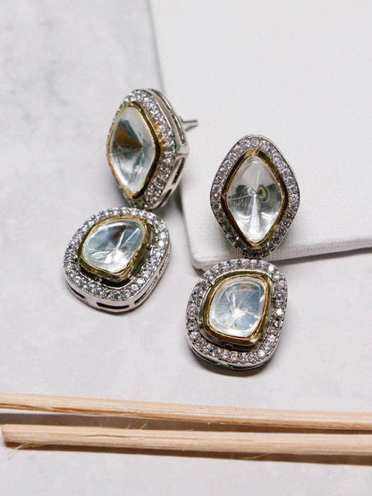 Ishhaara Shehnaaz Gill In Round Shape Kundan Choker Necklace