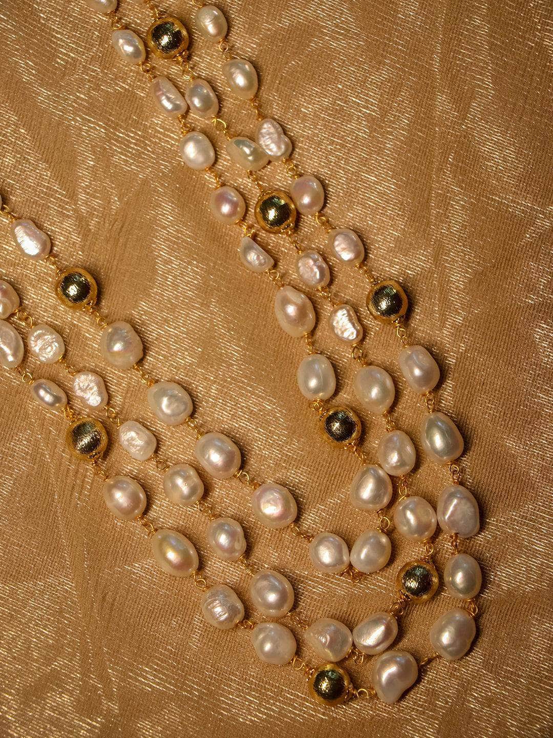 Ishhaara Shell Pearl Triple Layered Haar