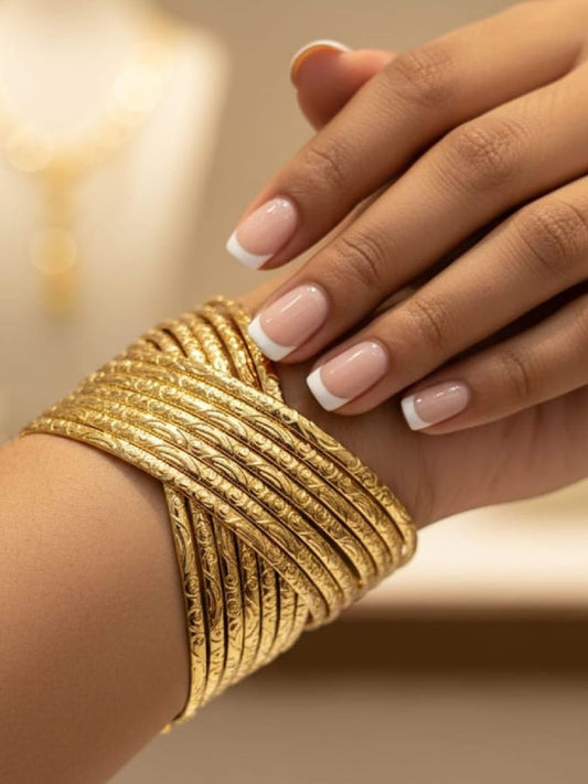 Ishhaara Shimerring Cuff Bracelet