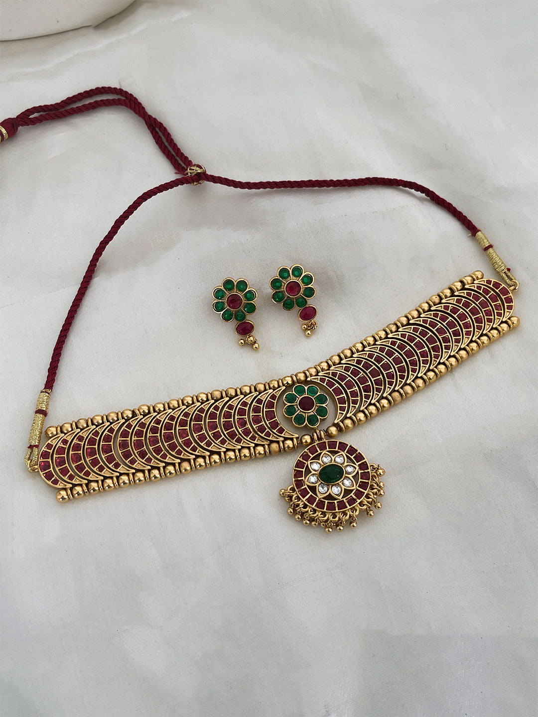 Ishhaara Shobitha Dhulipala Wedding Inspired Double Sided Necklace