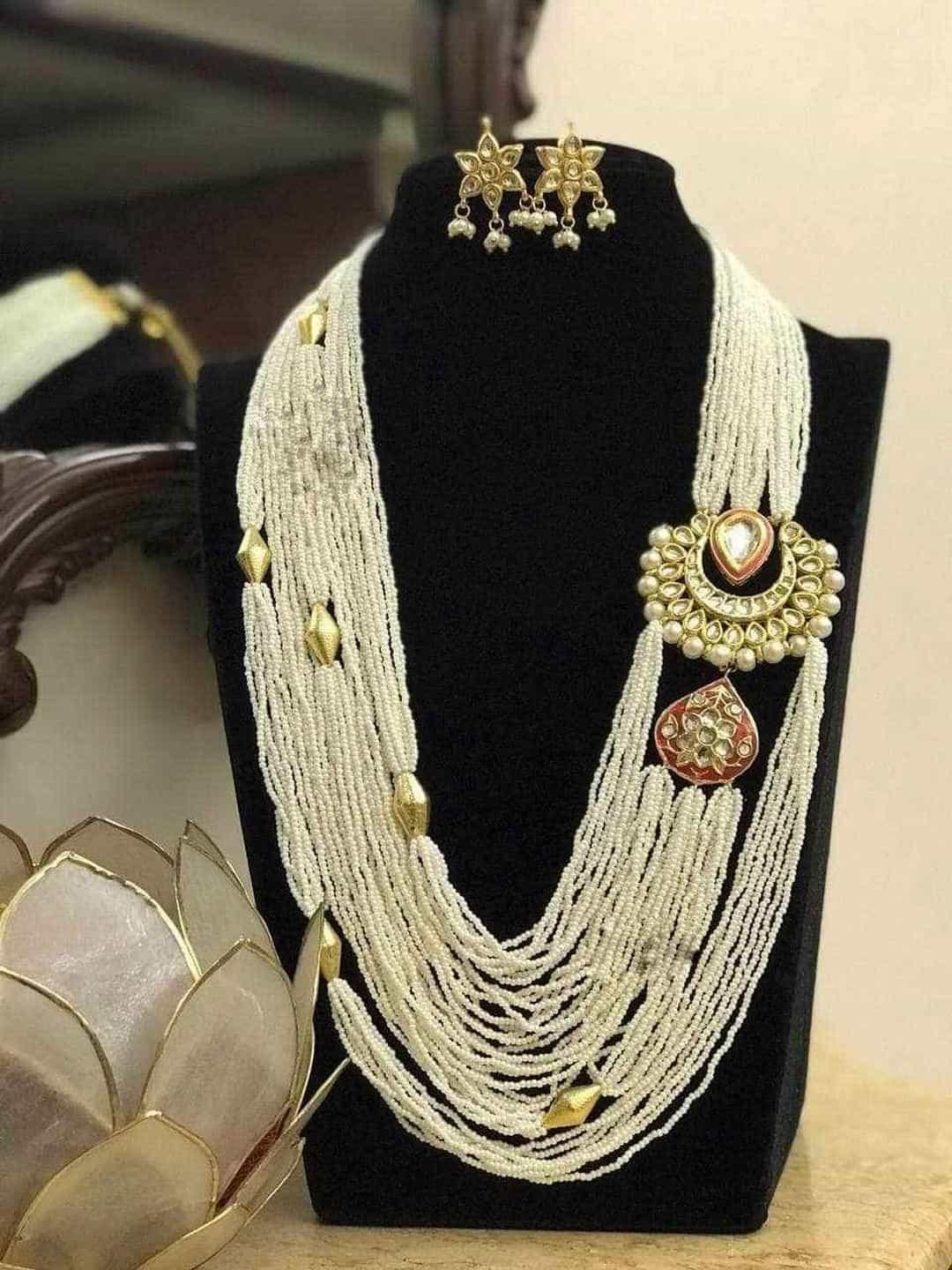 Ishhaara Side Meena Pendant Moti Necklace