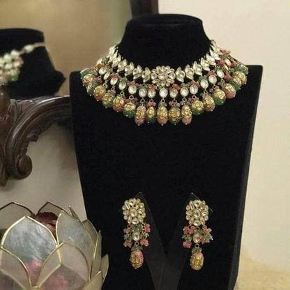 Ishhaara Close Flower Design Onex Necklace Set