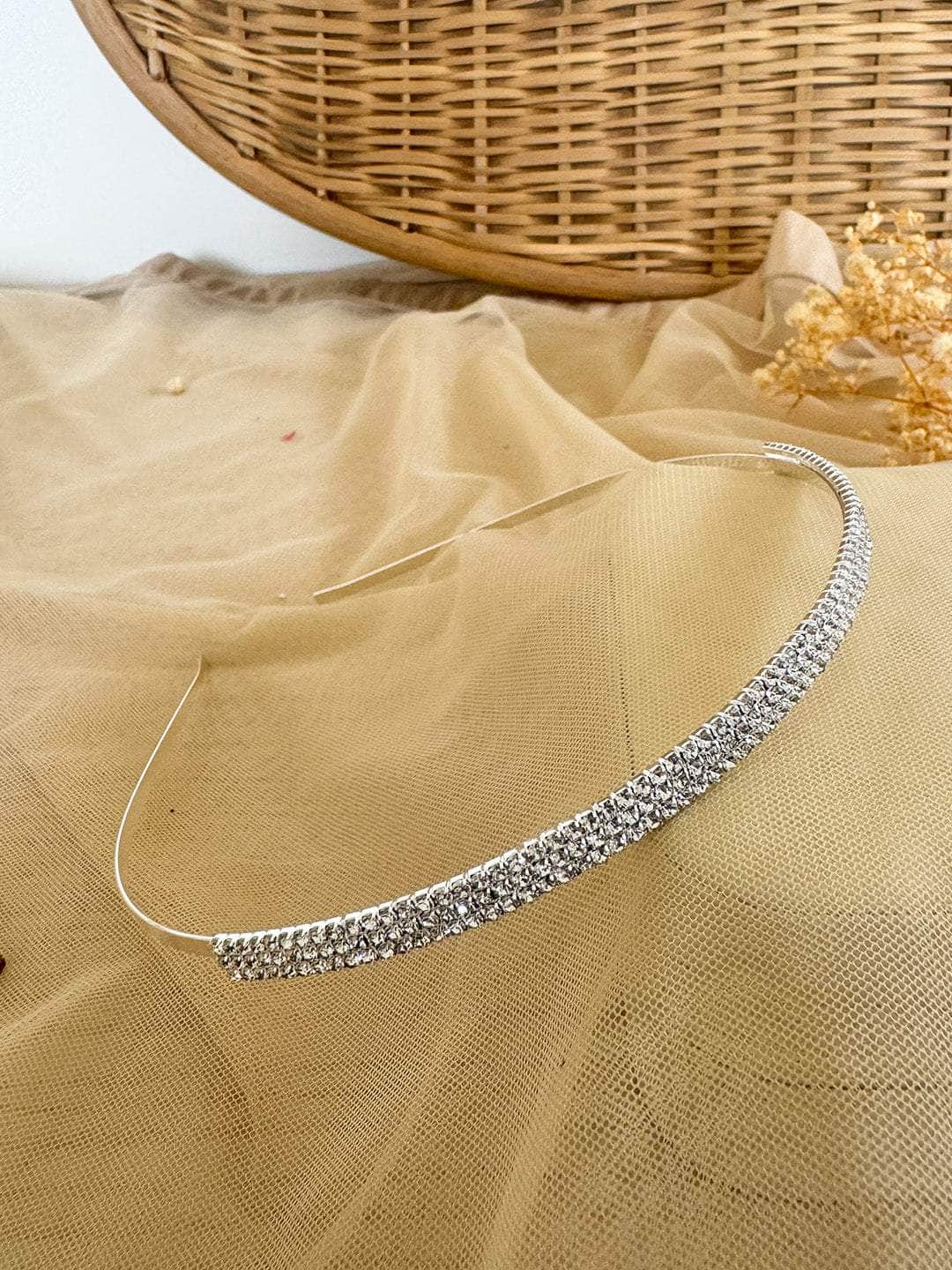 Ishhaara Silver Diamond Hairband