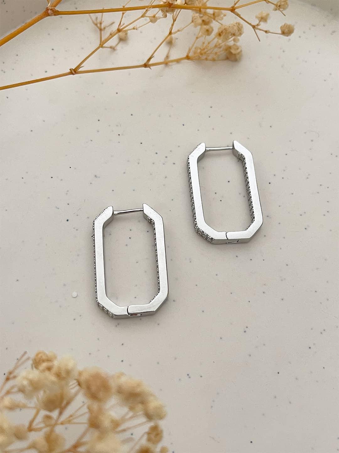 Ishhaara Silver Fashionable Luxurious Rhinestone Square Shaped Design Hoop