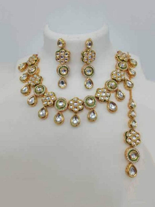 Ishhaara Flower Meena Round Motif Necklace Set