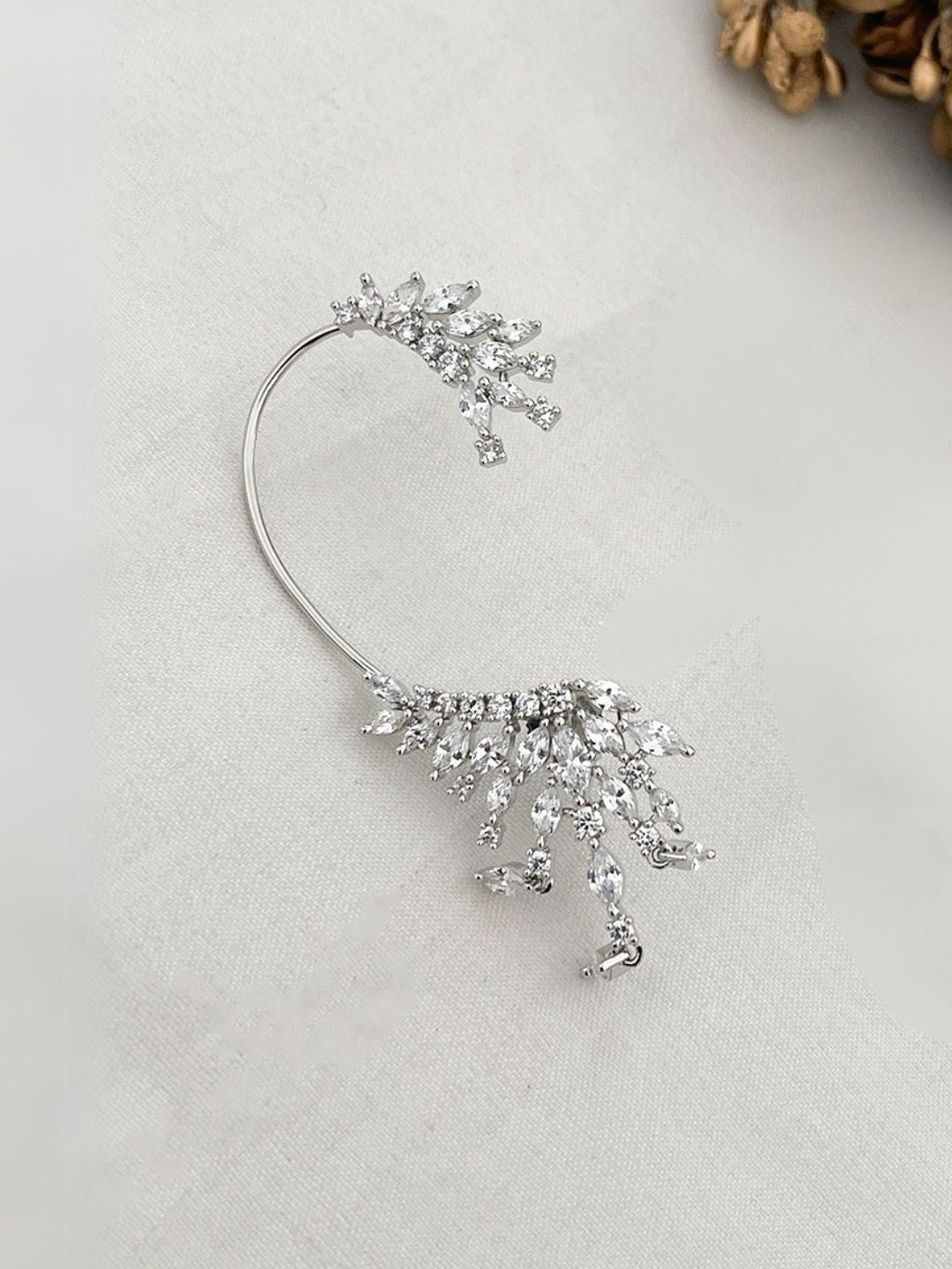 Ishhaara Silver Plated Contemporary Ear Cuff Earrings