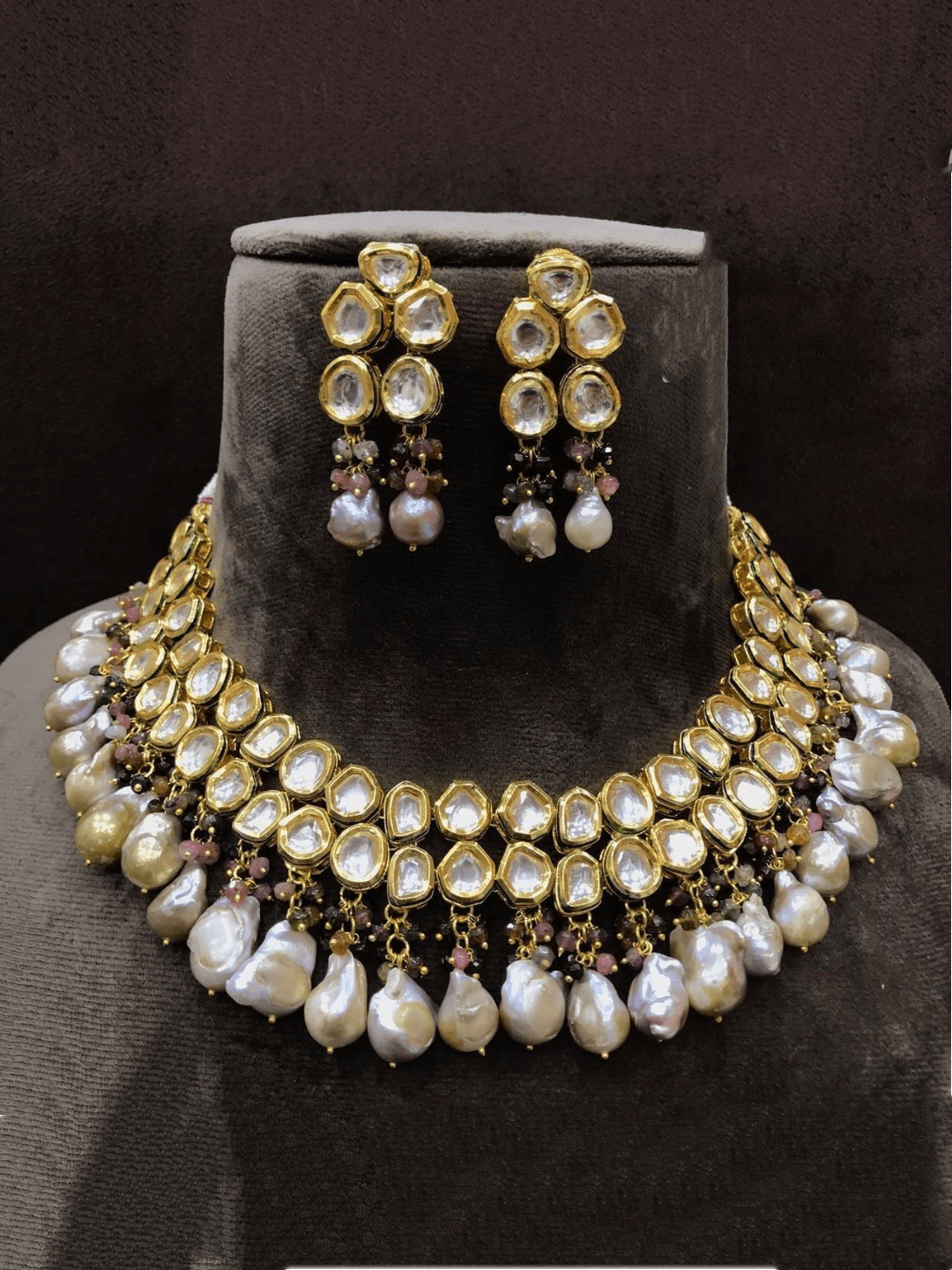 Ishhaara Simple Kundan Necklace With Baroque Beads