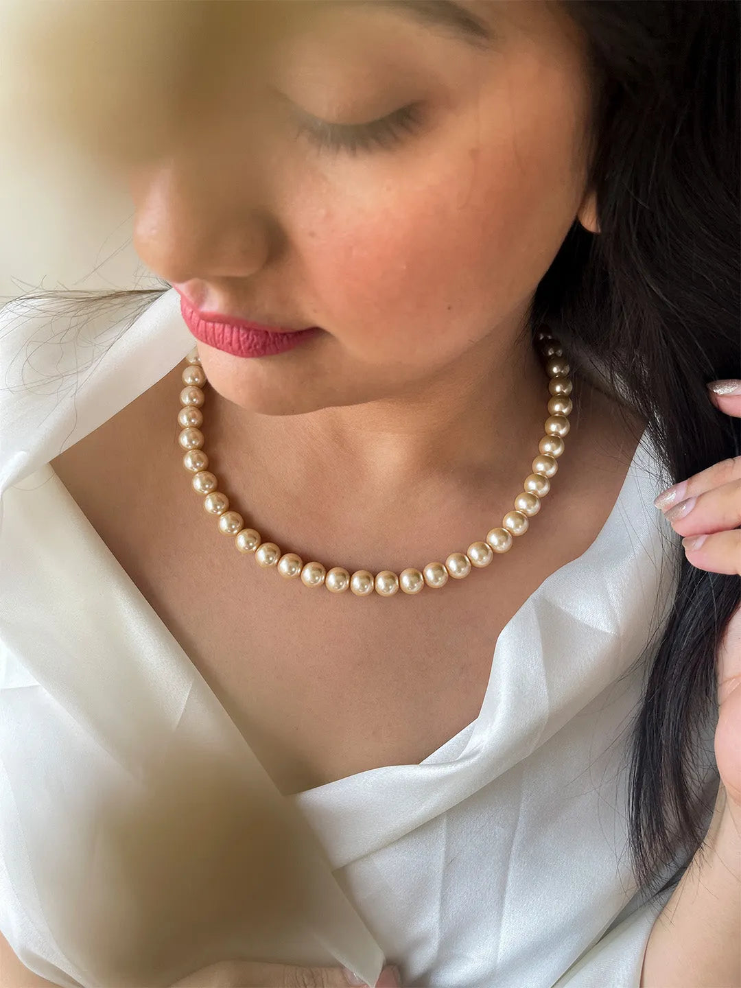 Ishhaara Simple Pearl Mala