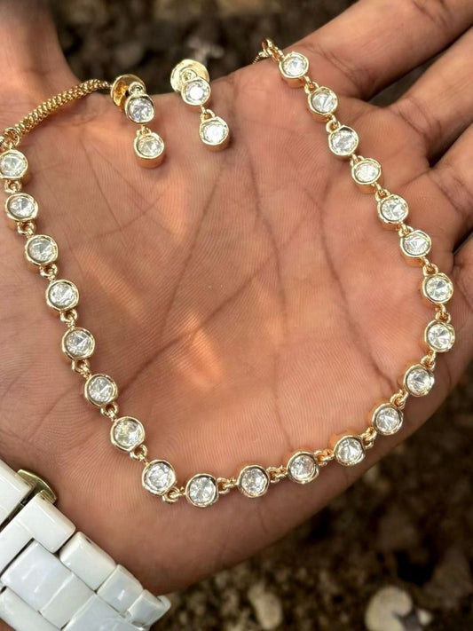 Ishhaara Single Line Polki Kundan Stone Necklace